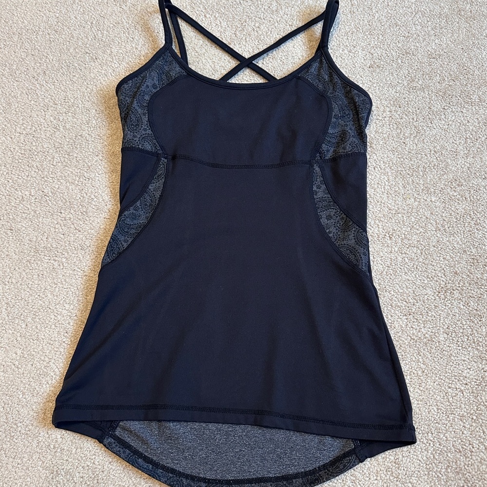 🔥 3/$20 Kyodan paisley crossback workout tanktop XS